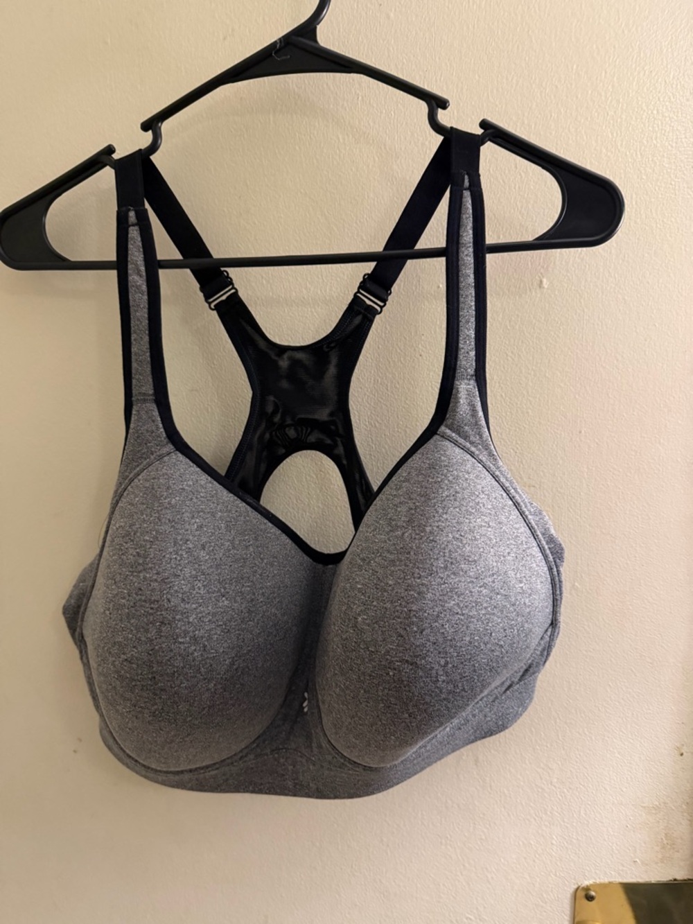 Old Navy Gray Racerback High-Support Sports Bra